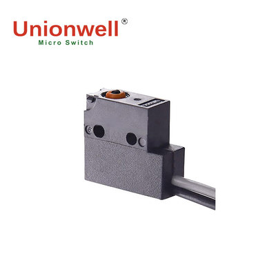 G10B03-150F00B-T085U